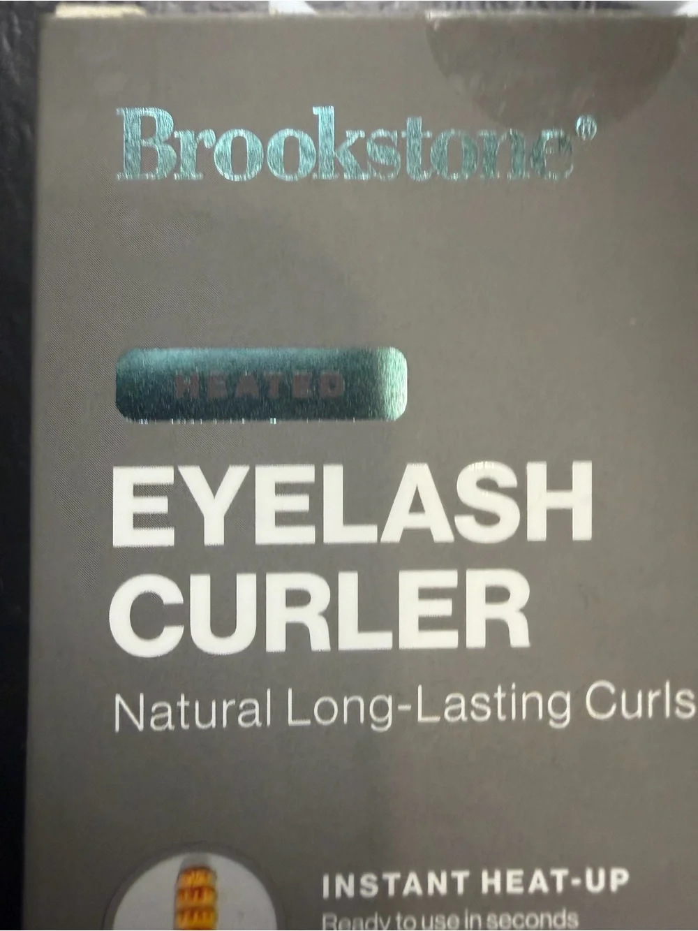 Brookstone Eyelash Curler - White and Gold Accent